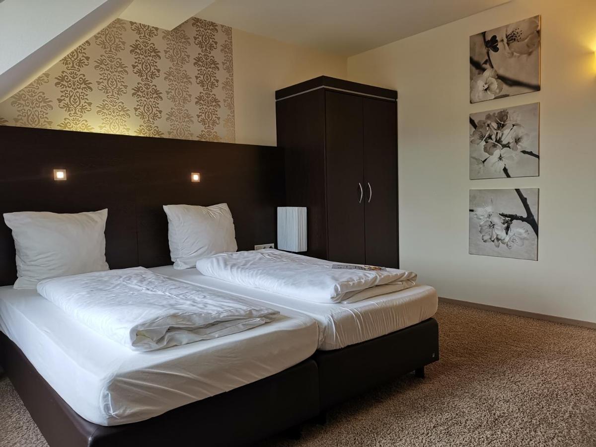 Hotel Stadt Steinheim Steinheim  Экстерьер фото